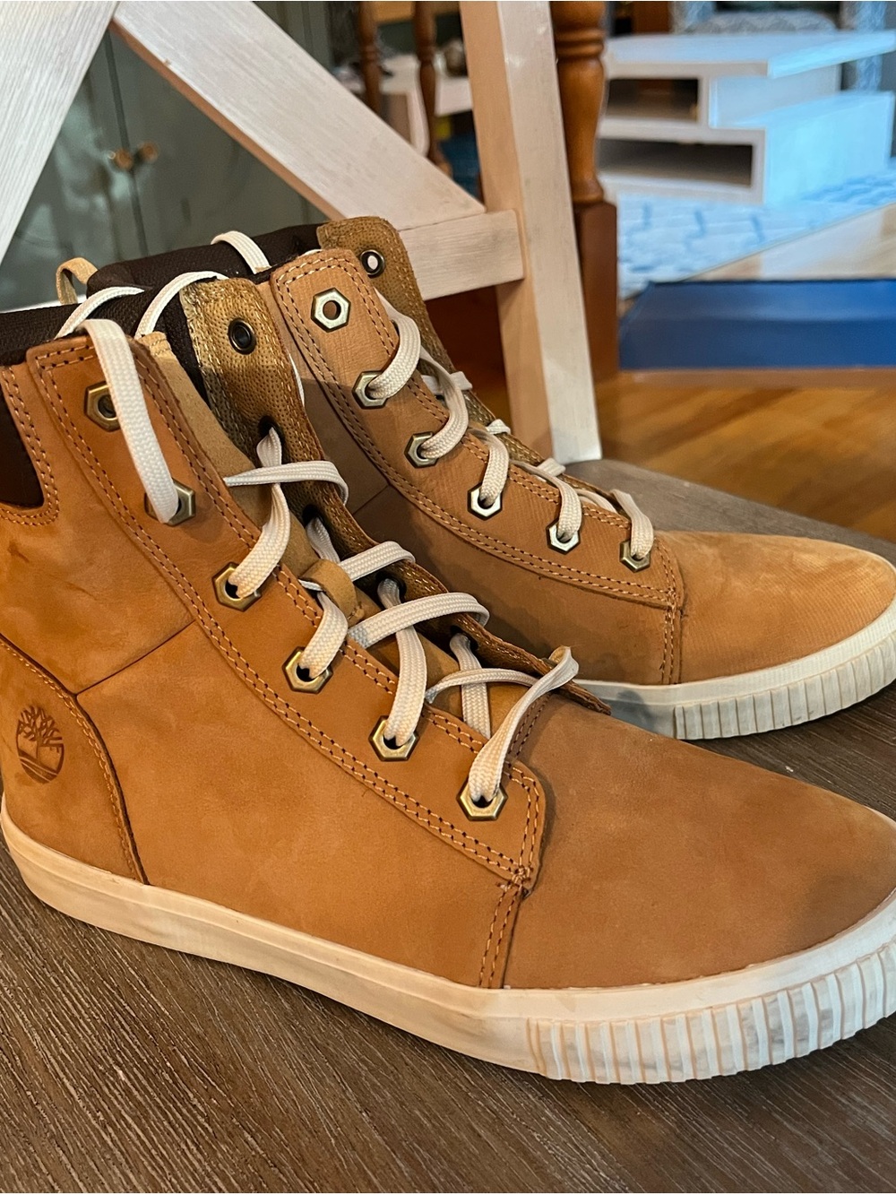 Timberland Women’s Skyla High-Top Sneakers